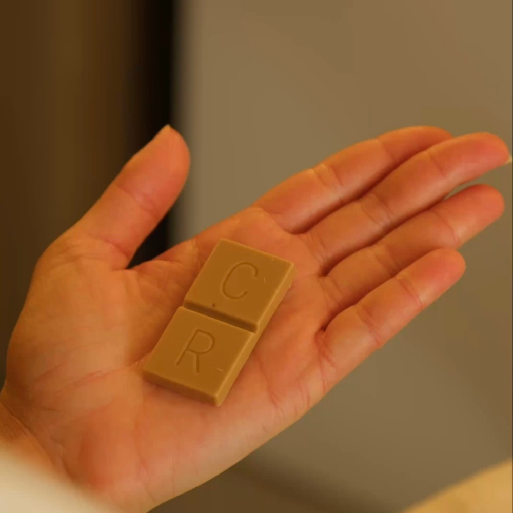 Tempting professional (1)